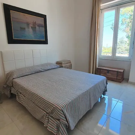 Piazza La Torre بيت للعطل *