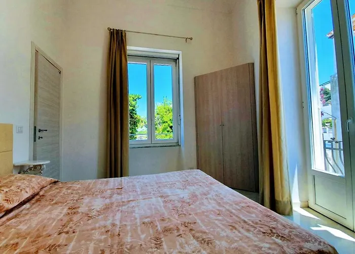 Piazza La Torre * 아나카프리