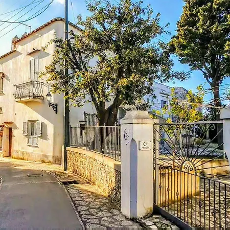 Дом отдыха Piazza La Torre Анакапри